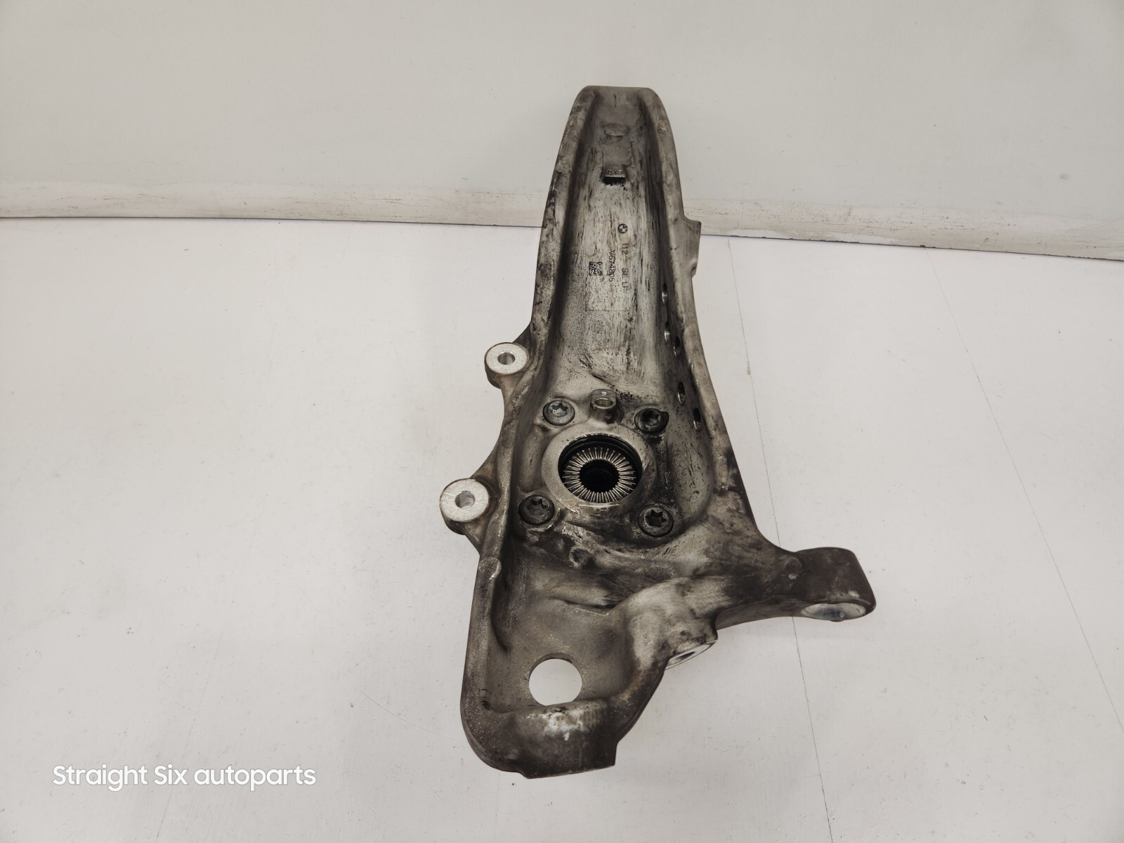 ✅ 14-20 OEM BMW i8 I12 I15 Front Driver Side Hub Spindle Knuckle Wheel Bearing