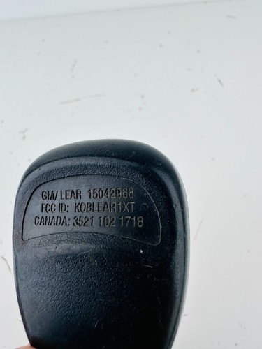GENUINE OEM 2001 2002 GM GMC CHEVY SILVERADO FOB REMOTE KOBLEAR1XT 15042968 - Picture 2 of 2