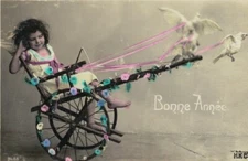 PA2615 FAMOUS tRAUT MODEL  IN DECORATED CAR PULLED BY DOVES SEC.QUALITY