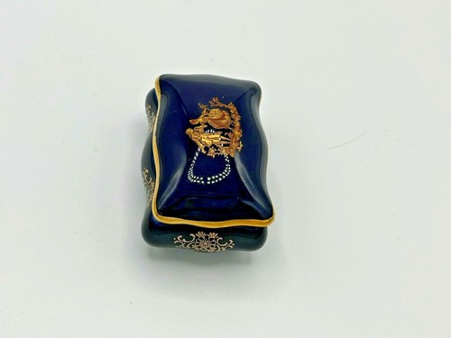 Limoges Porcelain Trinket Box Navy with 22K Gold - Picture 5 of 12