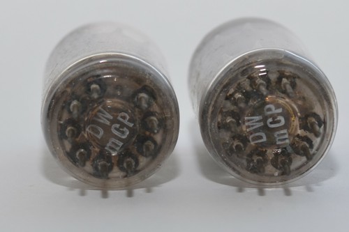 Pair of Philips Miniwatt ECC83 Audio Tube, Code mCP, D-Foil Getter, Long Plates - Picture 2 of 8