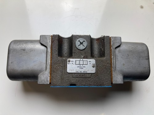 RACINE FD4-DSKS-102S-70 HYDRAULIC VALVE, 3000/4600 PSI MAX, 110/115V, 50/60HZ - Picture 2 of 8