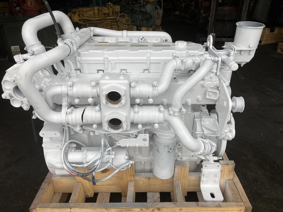 ПРАВИТЕЛЬСТВЕННЫЙ ИЗЛИШЕК CATERPILLAR C9 МОРСКОЙ ДИЗЕЛЬНЫЙ ДВИГАТЕЛЬ - Изображение 3 из 4