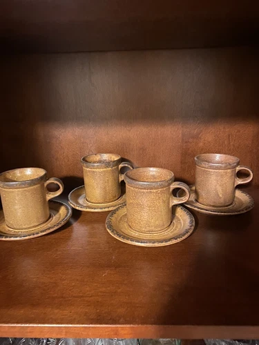 Set of 4 MCCOY Pottery Canyon Mesa Brown 1412 Coffee Mug Vintage  Saucers