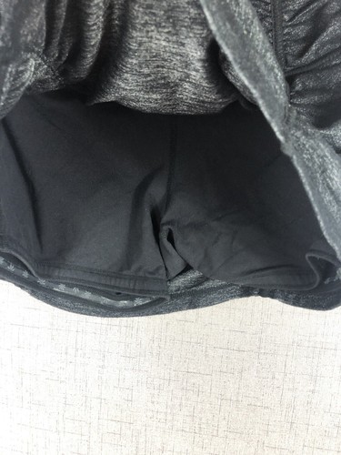 Athleta Hatha Yoga Skort Skirt Shorts Size XS Black Gray Spacedye - Picture 3 of 7