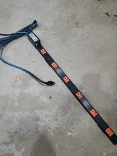 Middle Atlantic Products - 6 Outlet 15 Amp - Rack Power Strip/Surge - PDT-615C