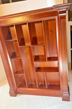 Franklin Mint Display Cabinet for Miniature "Clocks of the World"