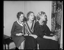 1932 1933 Three Women Portrait Fashion Dresses 1930s Black White Photo