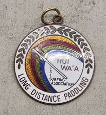 VTG Hawaiian 1980 Medal Hui Wa'a Surfing Association Long Distance Paddling