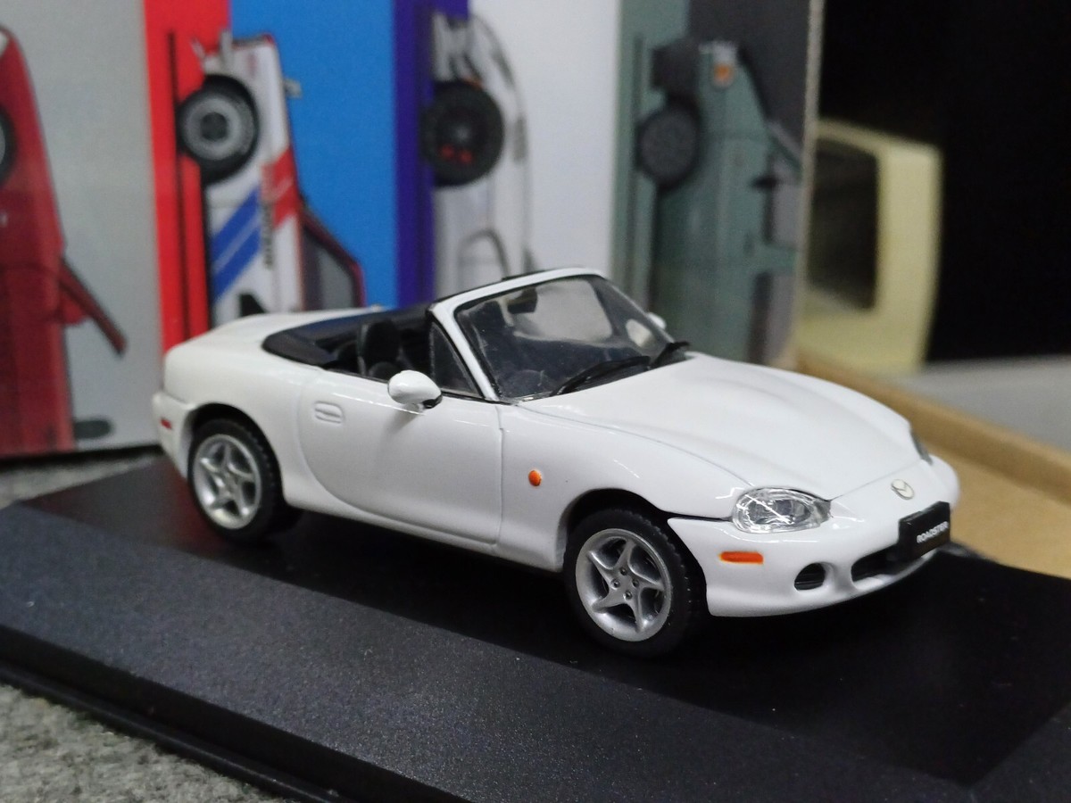 ミニカー MAZDA ROADSTER 2015 1/43 1:43 Hi-Story Mazda Roadster RF VS ND MX-5 2024 Aero Gray