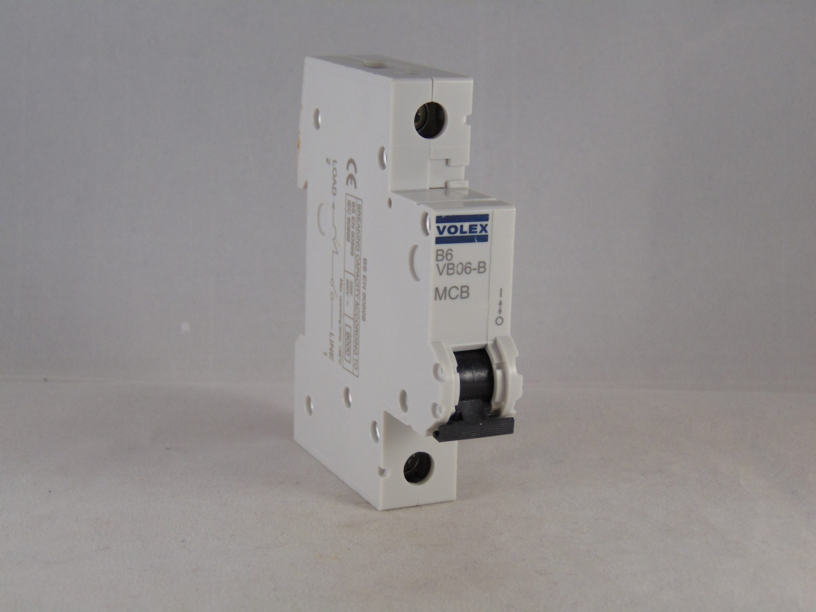 Volex MCB 6 Amp Type B 6A Single Pole Circuit Breaker VB06-B