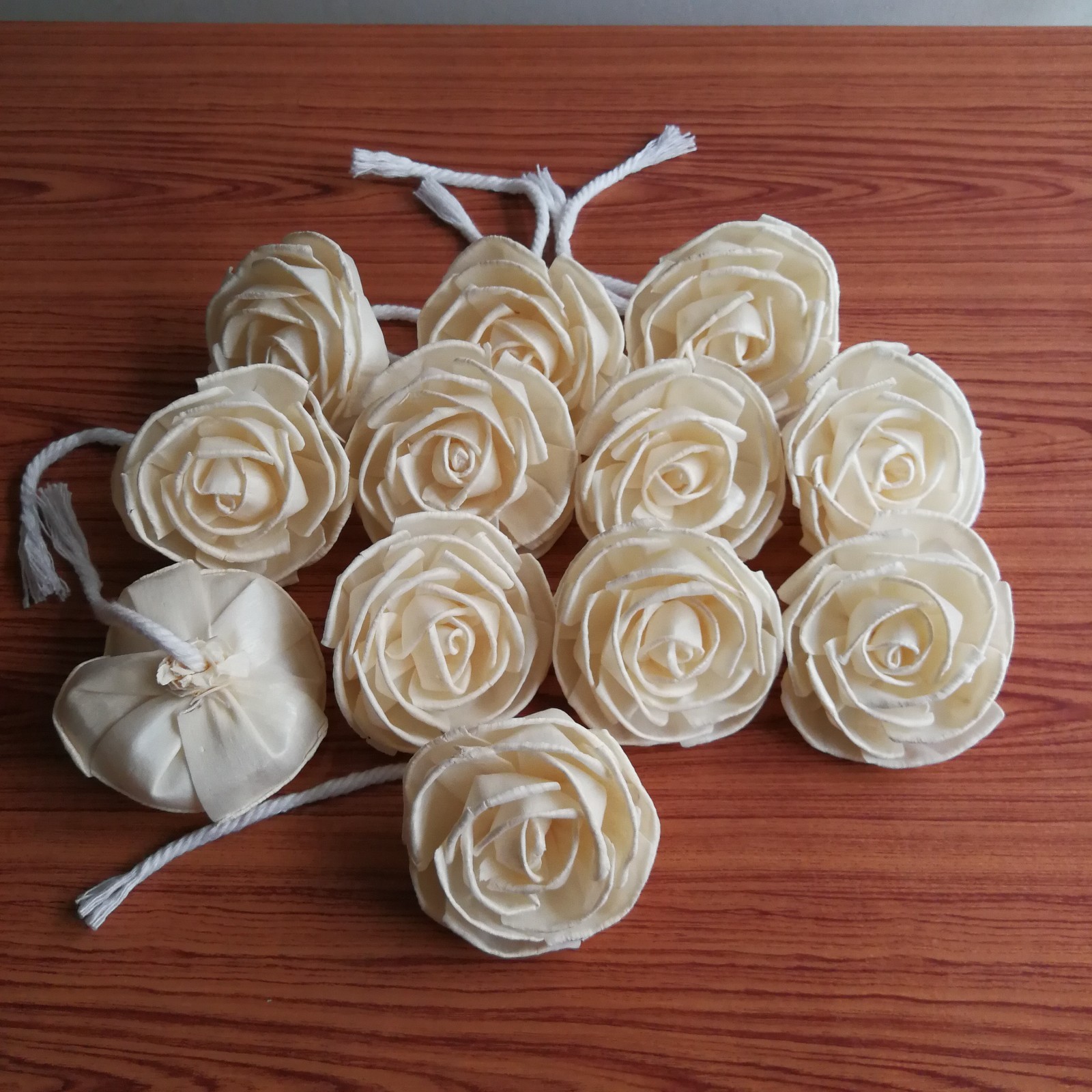 Rose Sola Wood Diffusers Flowers 7-8 CM with Cotton Rope Home decor ...