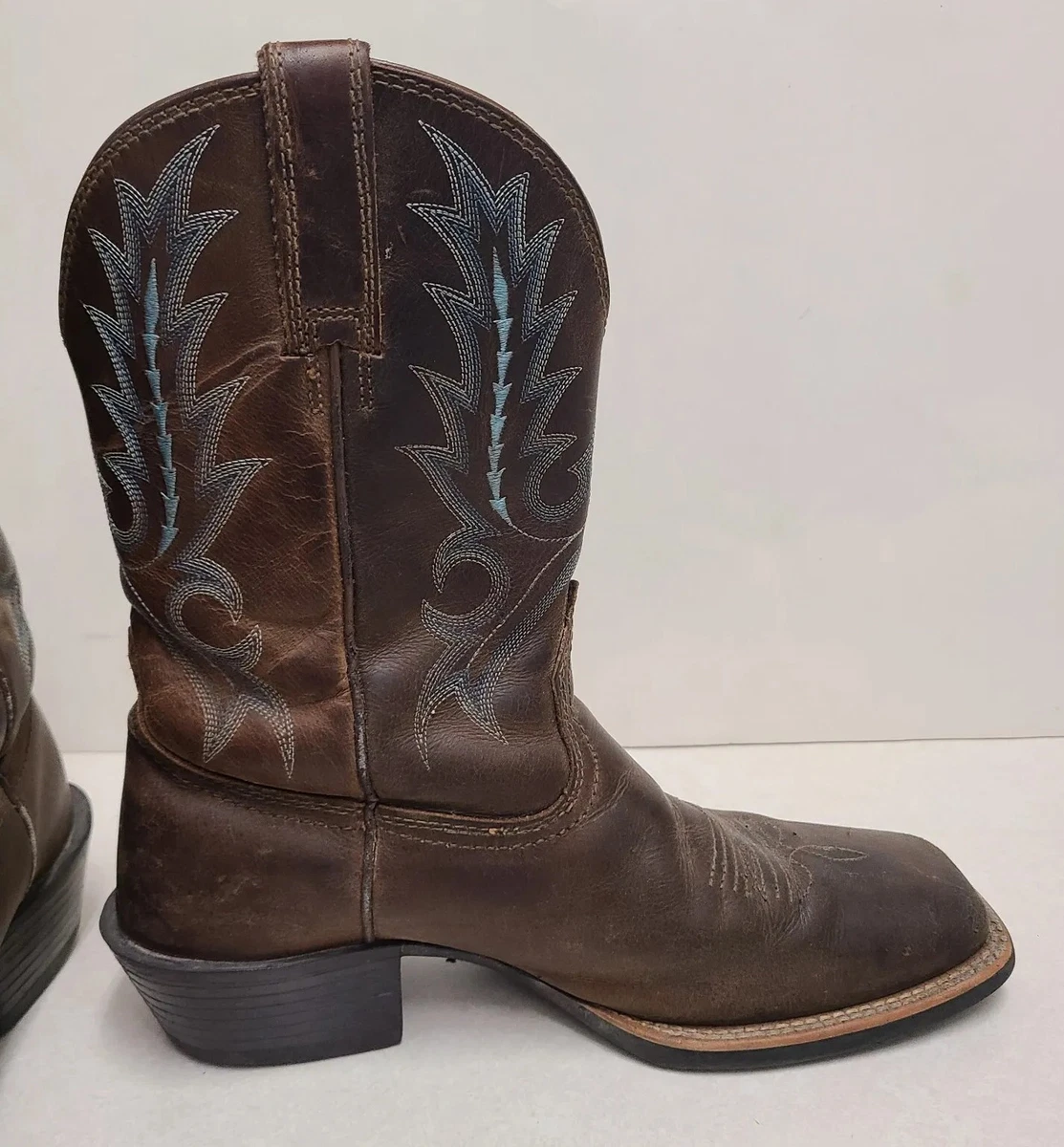 Ariat sport hotsell outfitter