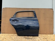 Porte arrière et accessoires Infiniti Q70