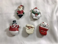Vintage Lot  5 Button Covers Christmas Santas Cat Snowman Stocking Red White