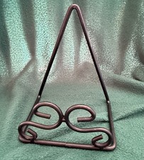 Medium Heavy Wide Easel Component .