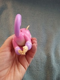 WowWee Fingerlings Monkey Pink  Small 5" Figure 2016 Interactive