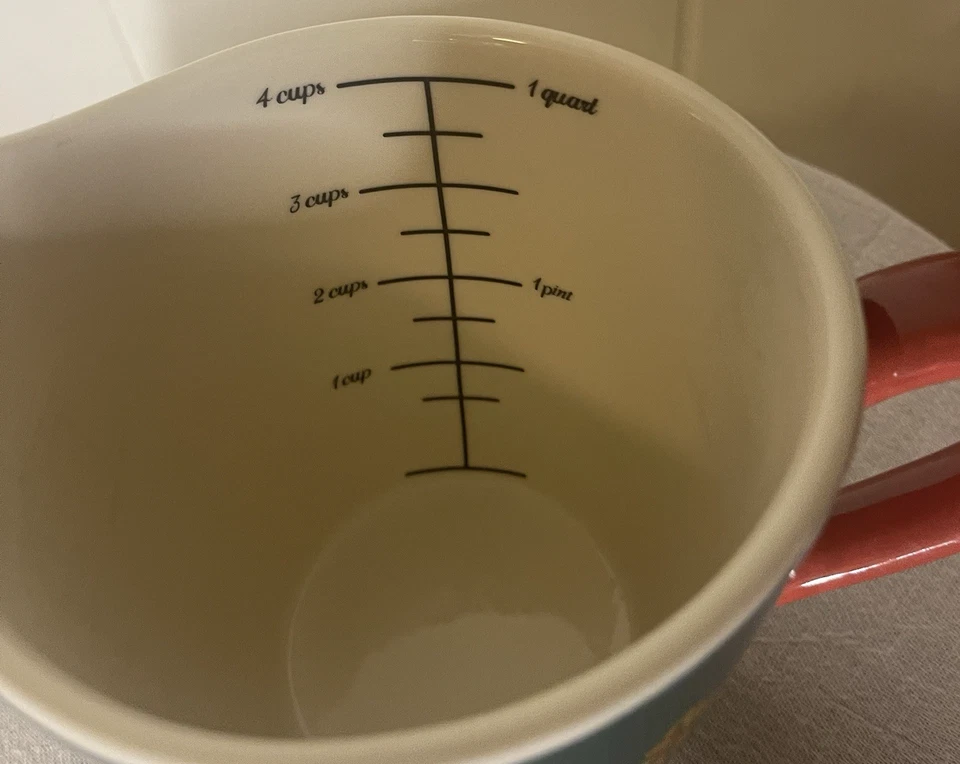 New Pioneer Woman 4 Cup Measuring Cup Red Bandana Pattern Blue Handle Pitcher - Image 3 of 4