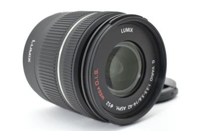 TOP MINT》Panasonic Lumix G Vario 14-42mm f/3.5 -5.6 MEGA O.I.S.