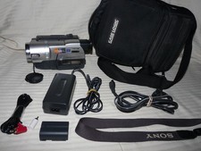 Sony CCD-TRV108 HI8 8mm Video8 camera Camcorder VCR Player Video Transfer