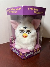 NEW Snowball Furby 1998 1st EDITION