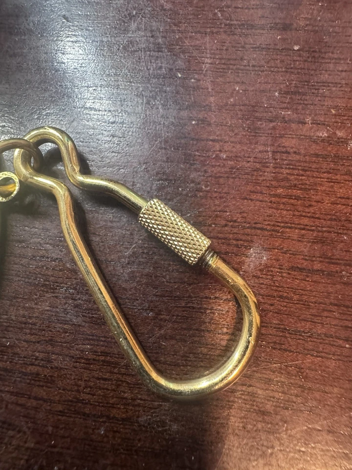 Vintage Infiniti Logo Keychain Red & Gold – Collectible Car Key Chain Accessory - Image 3 of 3