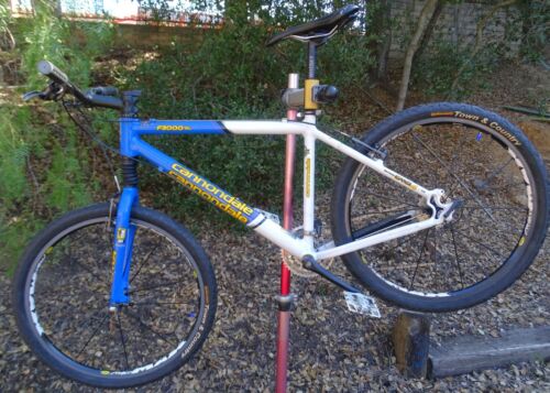 Cannondale F3000 Caad 4 Design-Racing Team Blue/White Super Fatty Ultra Headshok