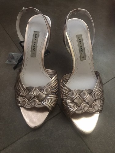 sandali donna ZARA Nr 38 Colore Oro Nuovi Con Etichetta | eBay