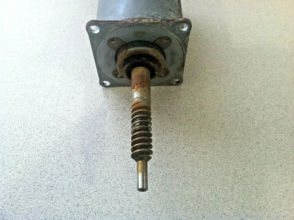 BMW 750i E65 E66 2004-2008 ~ Actuador del árbol de levas del motor ~ 11377548389 Foto 2 de 4