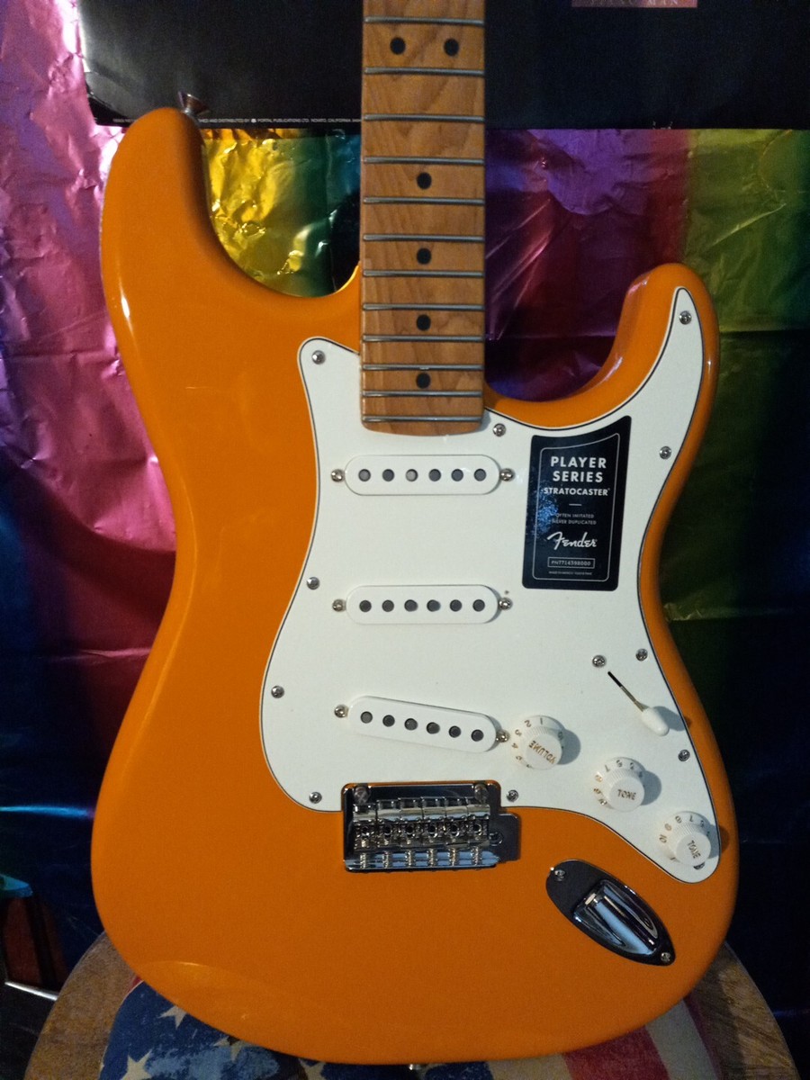 Fender ストラトキャスター　Capri Orange Fender Player Stratocaster Capri Orange エレキギター