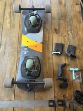 Summerboard SBX Electric Skateboard As-Is + Remote & Power Adapter  