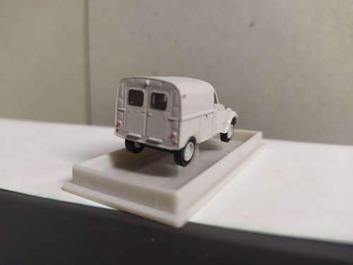 Citroen 2 cv Furgoneta . Gris claro . Brekina 14171 . Escala 1/87 - Imagen 3 de 7