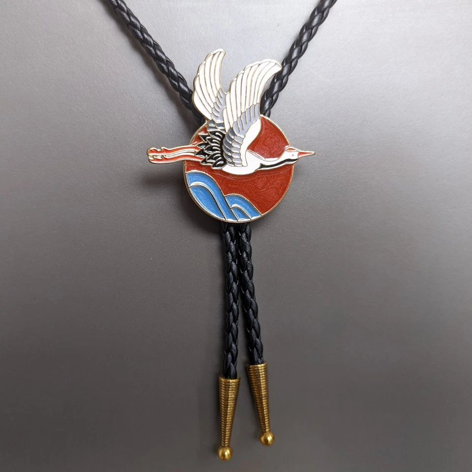 Corbata bolo grúa coronada roja: corbata de vaquero occidental estilo chino collar de boda Foto 2 de 4