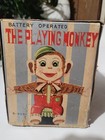 Old 1960s Battery Operated Playing Yo-Yo Monkey In Box — photo 10