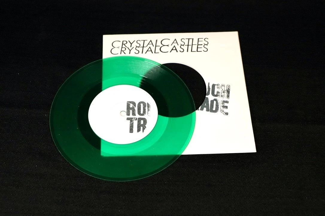 Preços baixos em Crystal Castles Discos de vinil | eBay