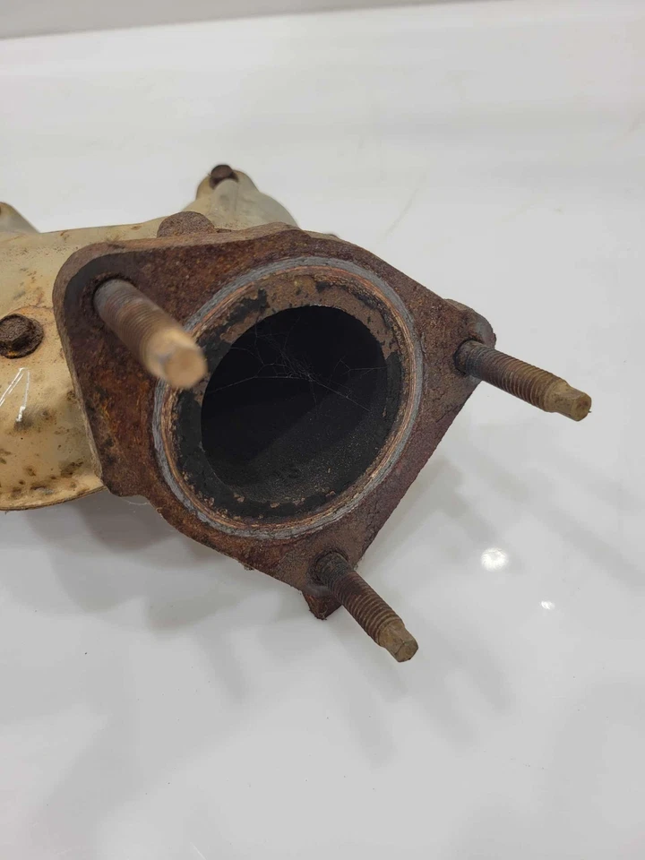 Оригинальный левый выпускной коллектор для Chevy Tahoe GMC Yukon XL Cadillac Escalade 12616285 - Изображение 2 из 3