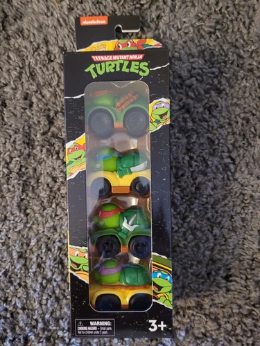 Teenage Mutant Ninja Turtles Race Cars NEW