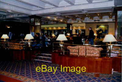 Photo 6x4 Dublin - Burlington Hotel lobby sitting area Baile Atha Cliath  c2002