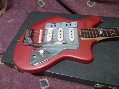 Vintage 1960's MIJ Guyatone LG-130T electric guitar Cherry