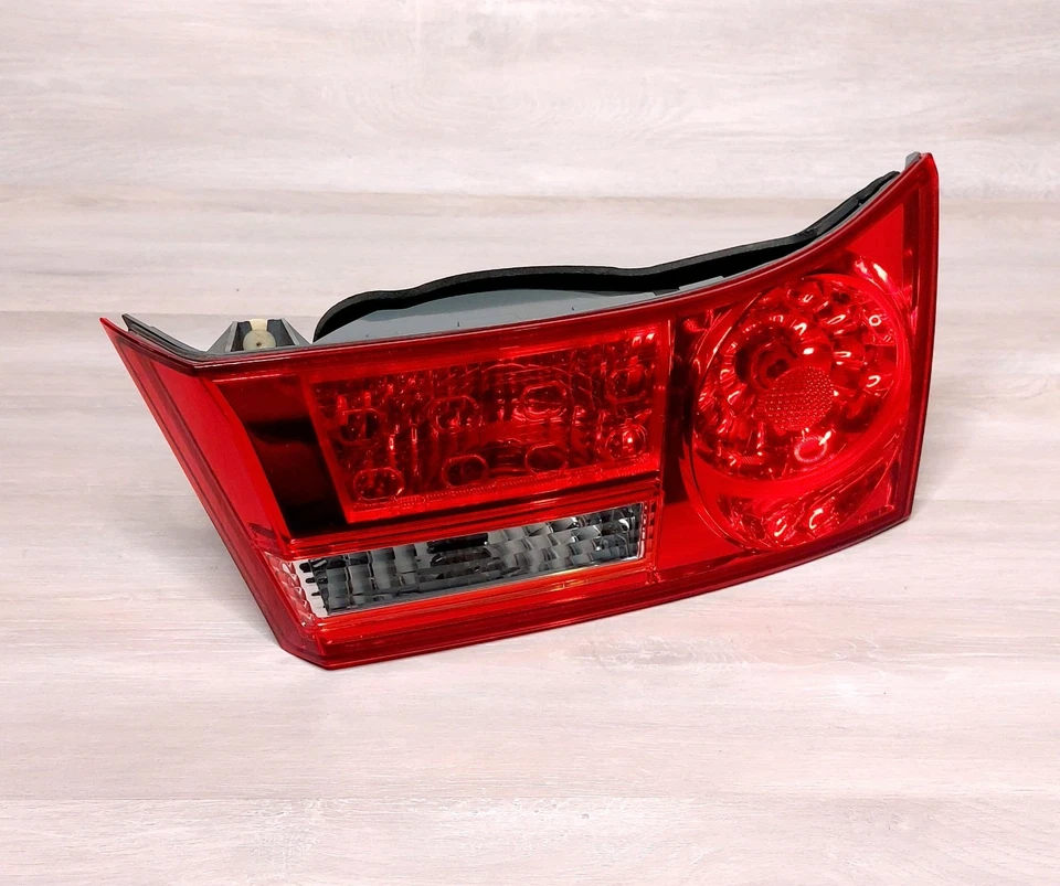 2011-2014 ACURA TSX VAGÓN INTERIOR MALETERO LUZ TRASERA LÁMPARA LADO PASAJERO DERECHO OEM Foto 2 de 4