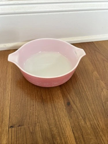 Pyrex 471 1 pt pink gooseberry casserole dish no lid made in USA