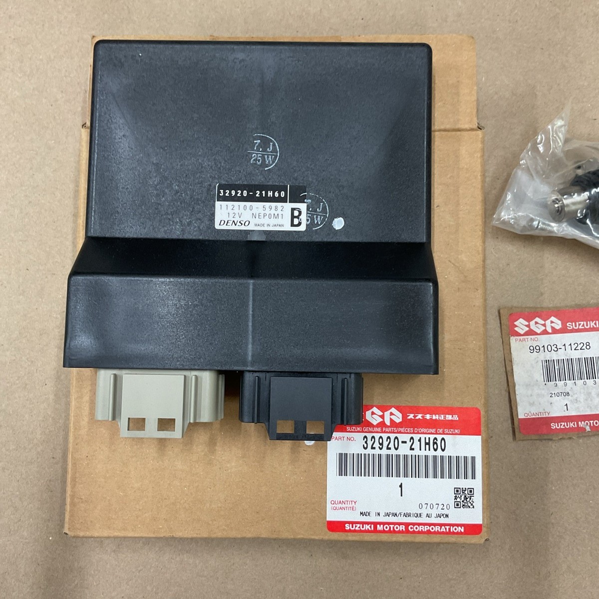gsx1000 2nd edition　新品未使用品 2025年最新】gsx1000 2ndの人気アイテム - メルカリ