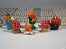 Sea Garden Set - Clown Fish - Starfish - Sea Turtle - Coral - Sand Bucket