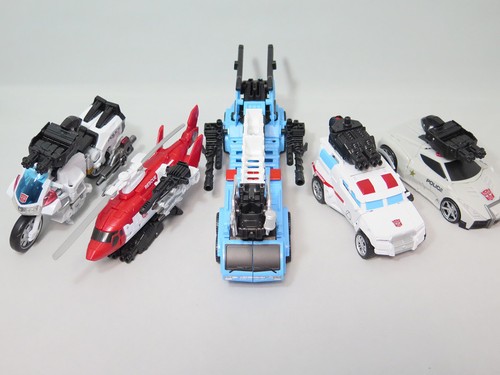 Transformers Unite Warriors UW03 Guardian Action Figure Takara Tomy Japan - Picture 5 of 9