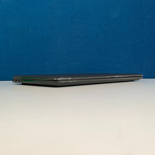 Dell Latitude 3520 Laptop, i5-1135G7, 16GB RAM, 256GB SSD Win 11, *Hinge Issue* - Picture 7 of 9