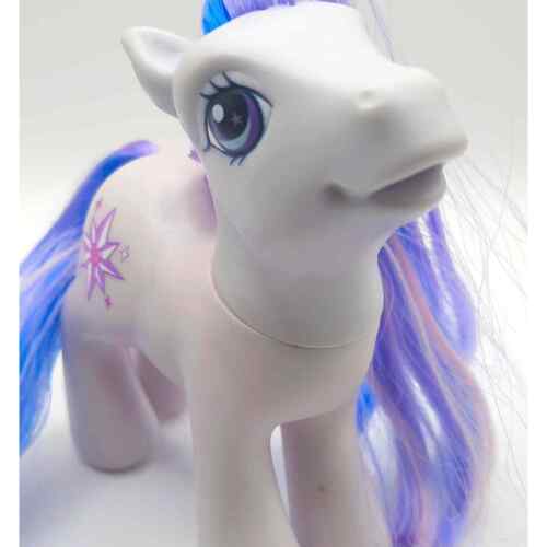 G3 My Little Pony Winter Velvet Bow Target Exclusive Hasbro MLP - Picture 1 of 5