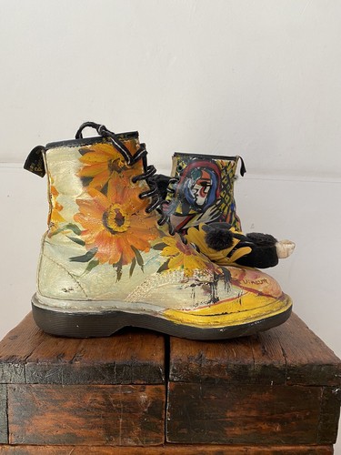 Dr martens 1460 Painted In Van Gogh/ Matisse - Size 4 UK - Picture 4 of 6