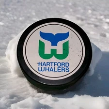 HARTFORD WHALERS OFFICIAL PUCK NHL VINTAGE VICEROY MFG. MADE IN CANADA 🇨🇦
