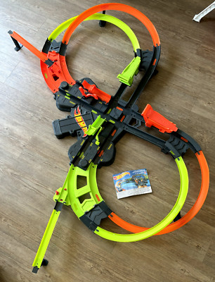 Hot Wheels Colossal-/Super Mega Crash Track Set inkl. 10 Autos