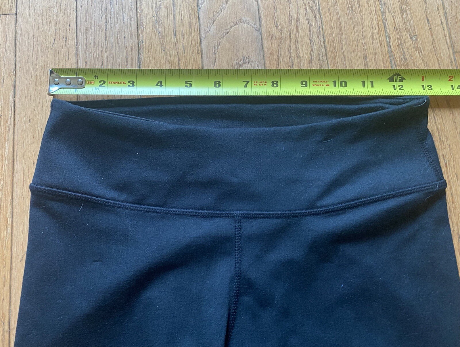 FABLETICS Solid Black Compression Crop Capri - XS - image 5